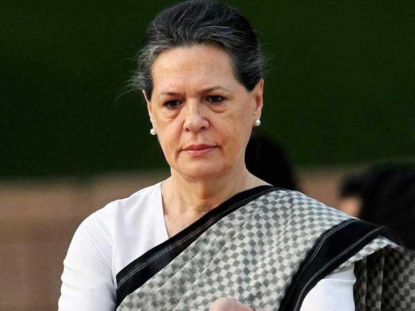Sonia to visit Gupkar to offer condolence to Mehbooba